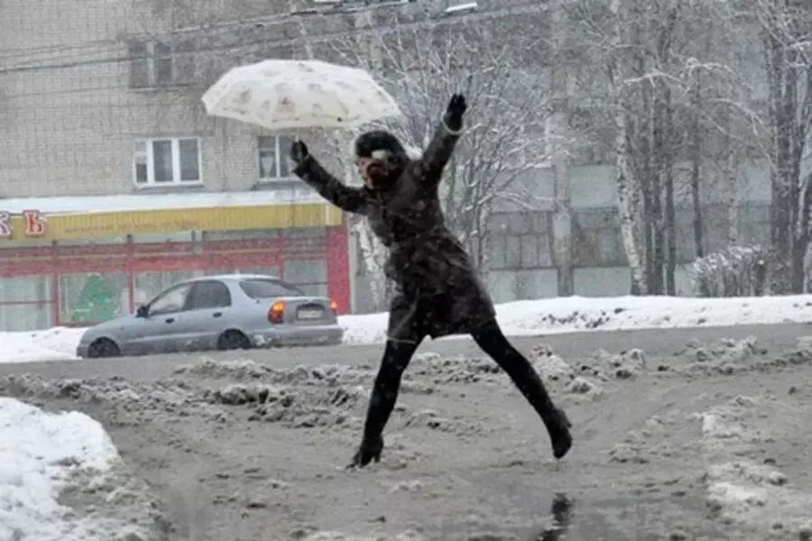 Дождя нету снег. Дождь зимой. снег с дождем. дождь со снегом весной.
