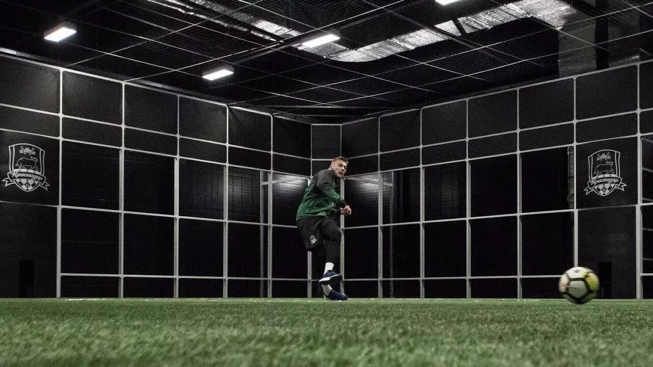 Фифа 2018 калининград. Смарт арена 360 футбольный тренажер. Smart arena 360. Смарт арена 360 футбольный тренажер. Smart arena 360.