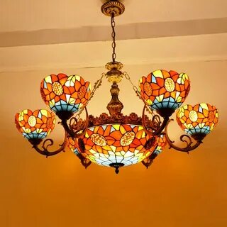 Люстра из цветного стекла