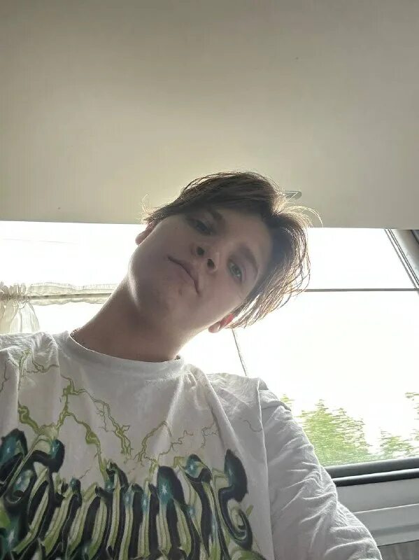 хороший даник лайк. хороший даник. хороший даник из лайка. маленький хороший даник. хороший даник фото 2023.