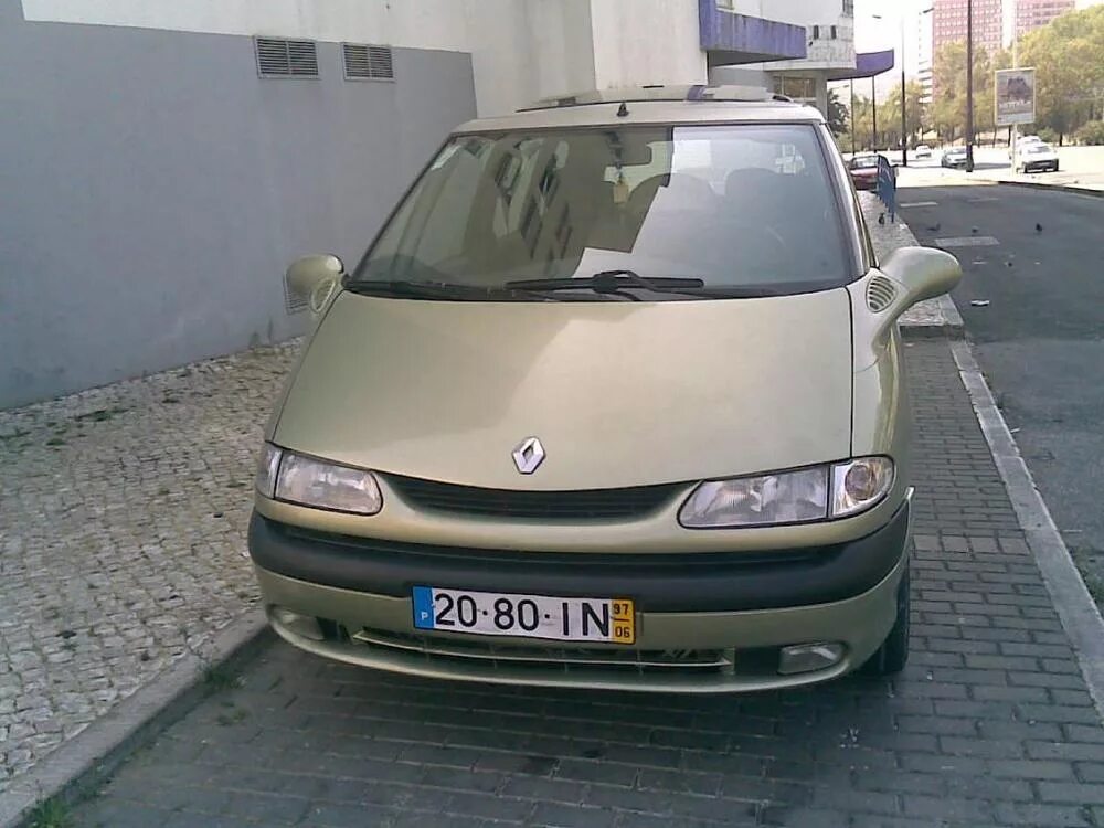 File:Enviro 2000 (Renault Espace III-based), Kuala Lumpur.jpg - Wikipedia