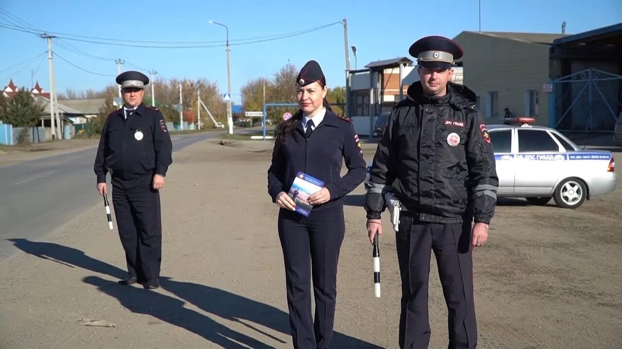 Погода в новоаннинском волгоградской области на 14. Сотрудники ГАИ Волгоградской области в Елани. ГАИ Елань Волгоградская область. ДПС Новоаннинский. ГАИ Новоаннинский сотрудники.