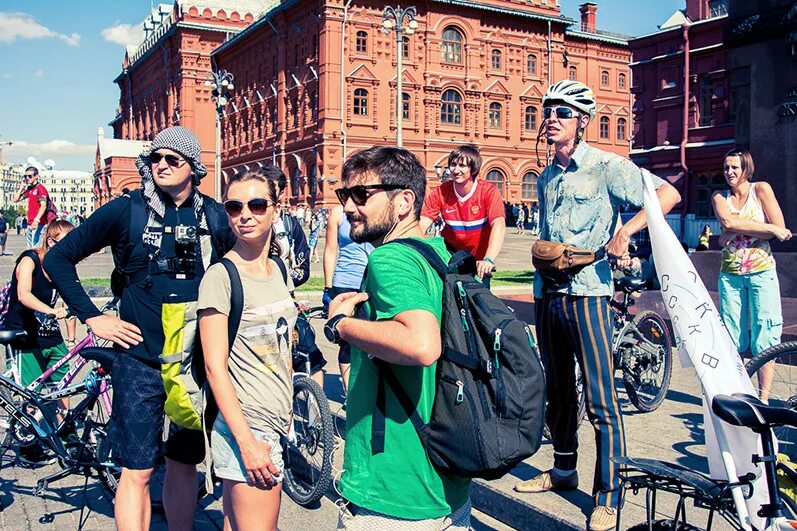 инженеры москвы экскурсии. москва таинственная. пешеходная экскурсия. мехатроника и робототехника пнипу. москва башня покровского собора мстера.