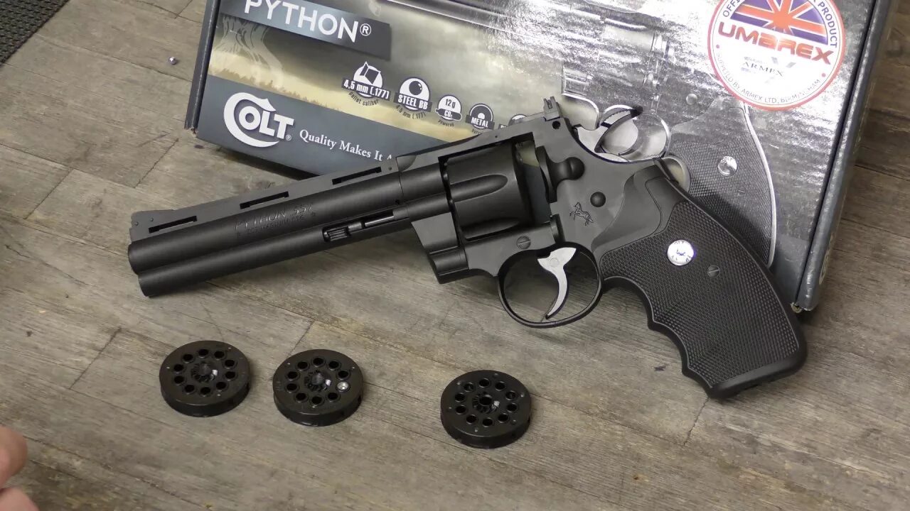 Kwc colt python 6 inch. Кольт питон 357. револьвер питон 357. пневматический револьвер кольт питон 4. umarex colt python 357.