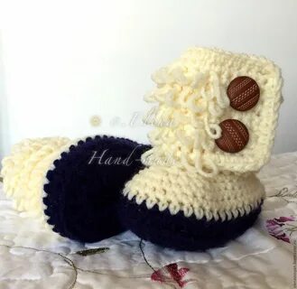 Месяц в сапожках