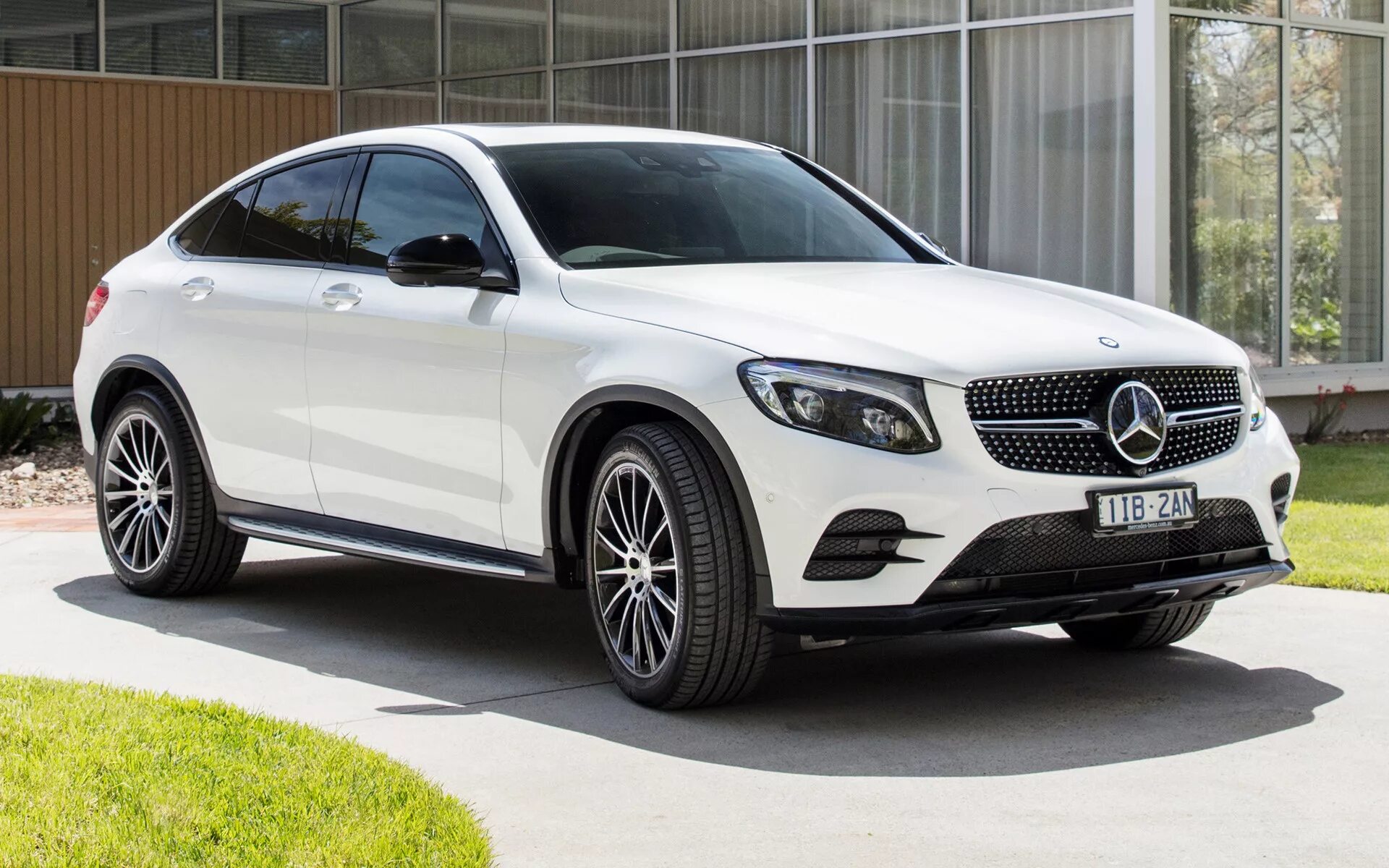 Мерседес GLK Coupe. Мерседес GLC Coupe. Мерседес GLC 250 купе. Мерседес Бенц ГЛС купе.