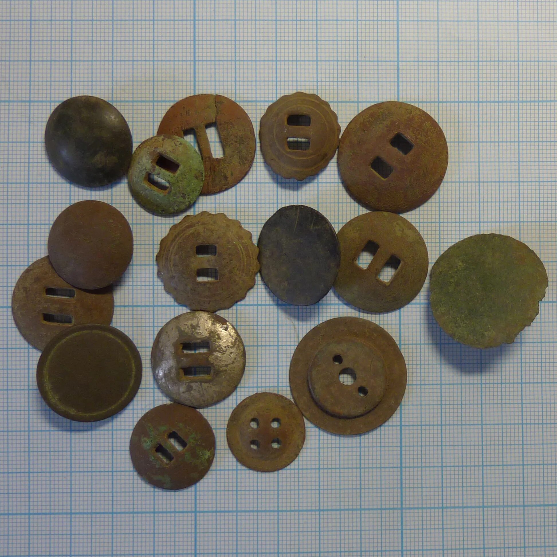 пуговица гренада 25 мм. пуговица с цифрой 16. серебряная пуговица гренада. пуговка в 16. кжу6 пуговица, жемчуг, 16 мм.