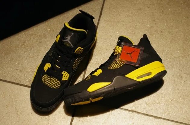 Jordan thunder. Nike air jordan 4 yellow. nike air jordan 4 yellow thunder. nike air jordan 4 thunder. nike jordan 4 thunder yellow.