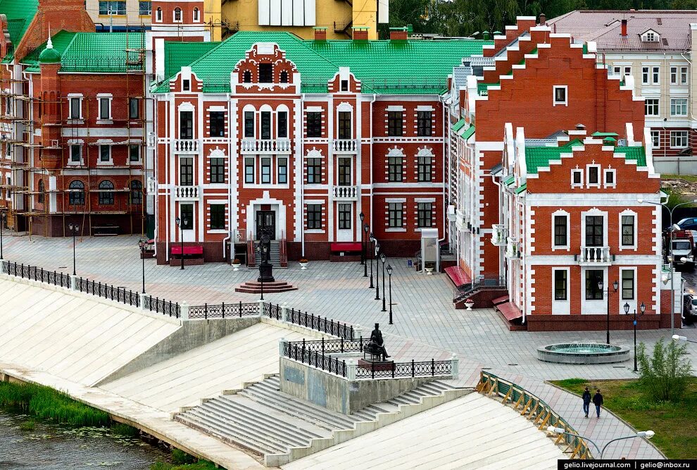 Улицы йошкар оле. Йошкар-ола набережная амстердам. набережная амстердам в йошкар-оле. йошкар–ола йошкар–ола. йошкар-ола столица республики марий эл.