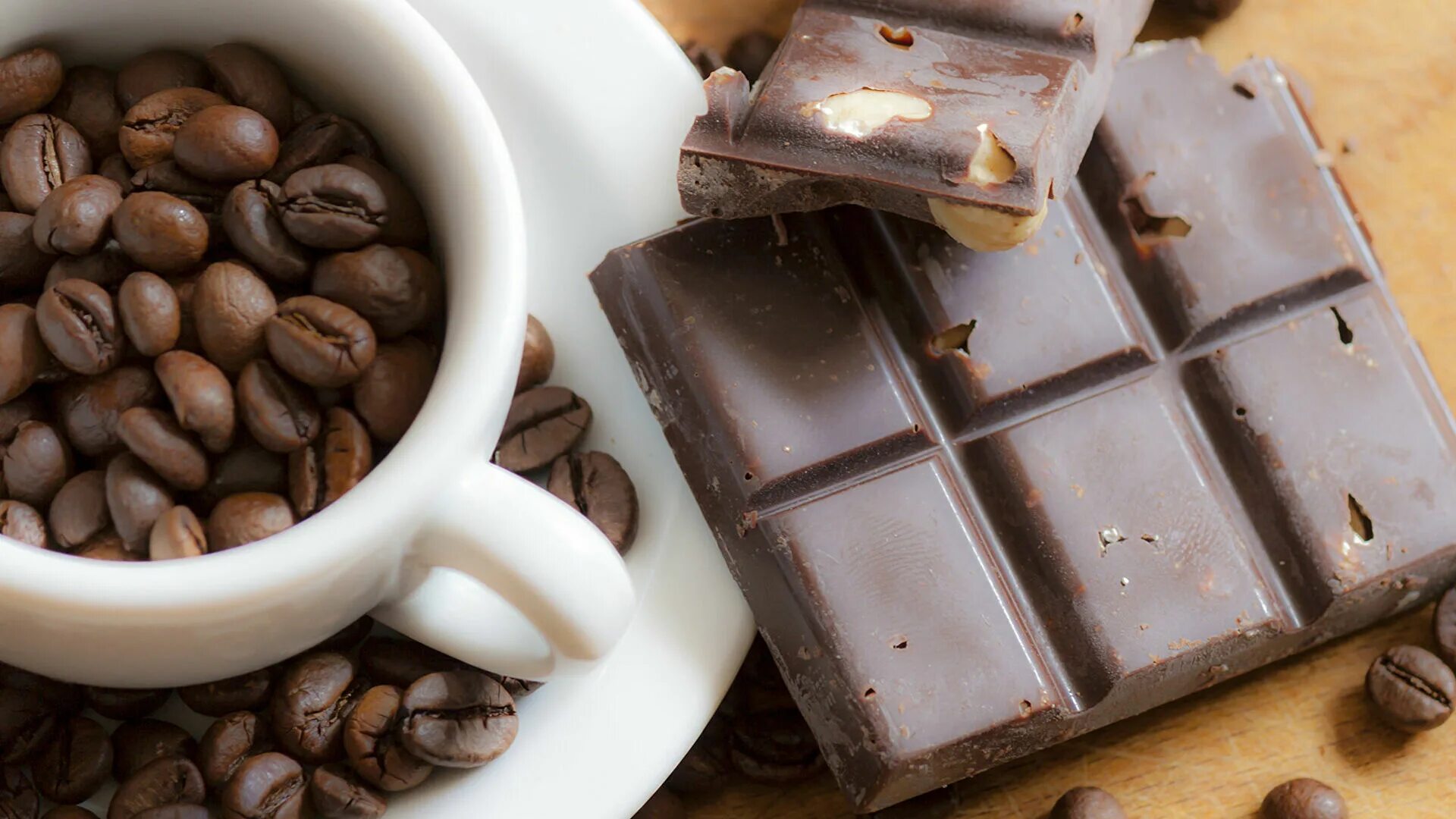 кофе с молоком. кофе и шоколад. шоколадное пирожное. шоколадно кофейные. шоколадно кофейные.