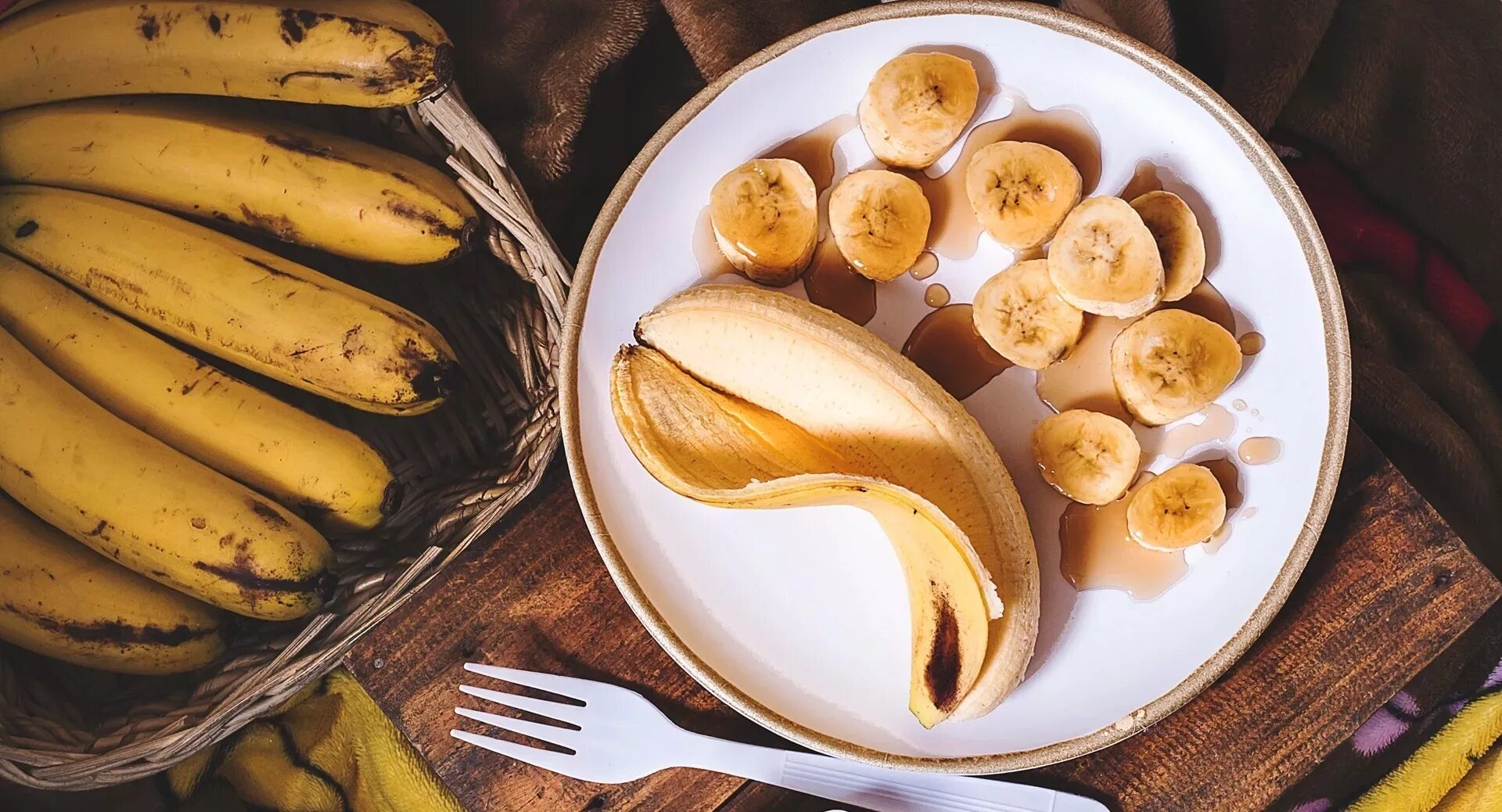 Дыня банан. Десертный банан. Банан Эстетика. Красивый банан.