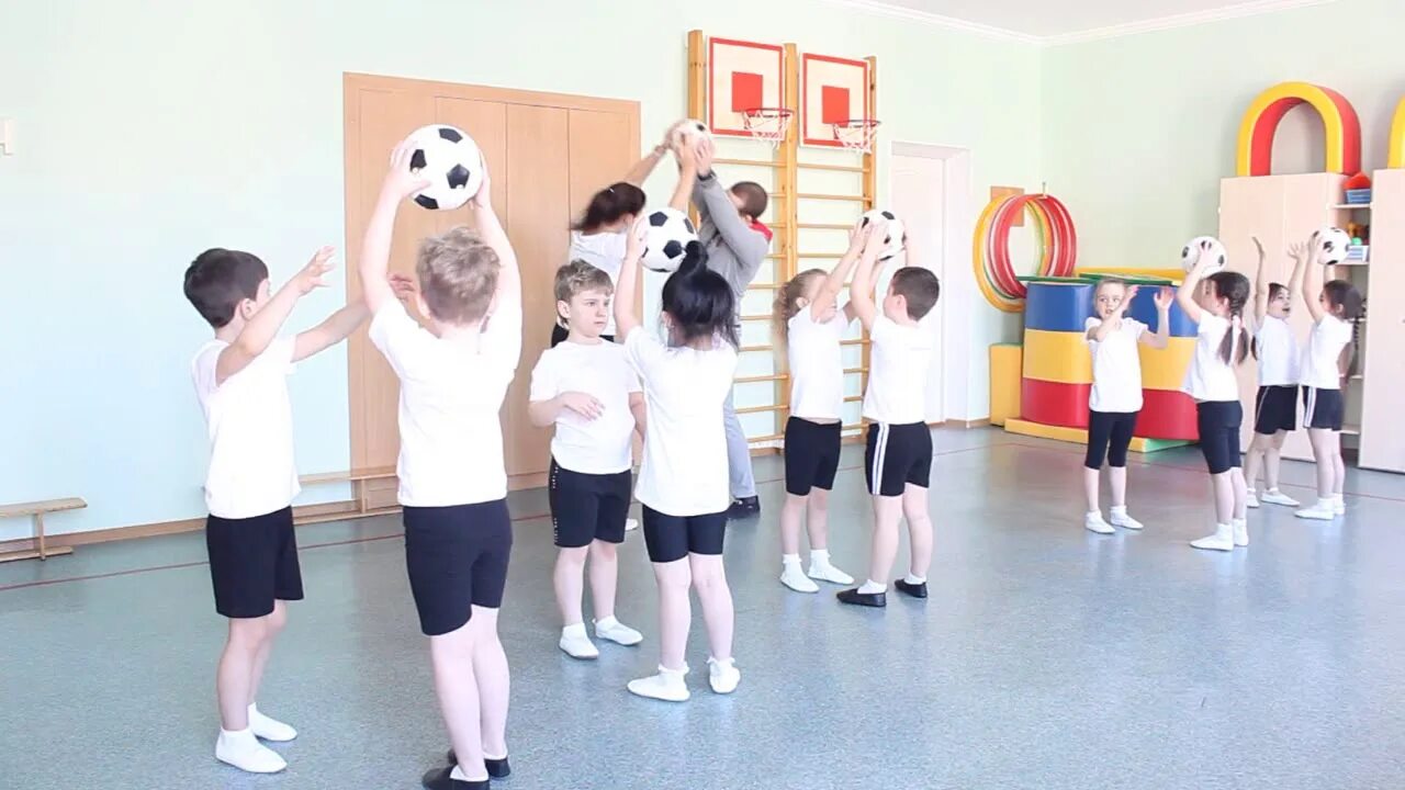 Мбдоу 4 солнышко. Мбдоу 4 солнышко. Физкультурное занятие в старшей группе видео. Мбдоу 4 солнышко. Мбдоу 4 солнышко.