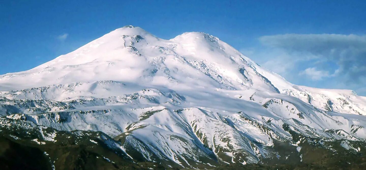 Эльбрус где находится регион. Гора Эльбрус. Эльбрус, Кабардино-Балкария. Горы Кавказа Эльбрус. Гора Эльбрус высота.