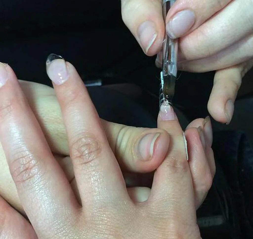 Как делают нарощенные ногти