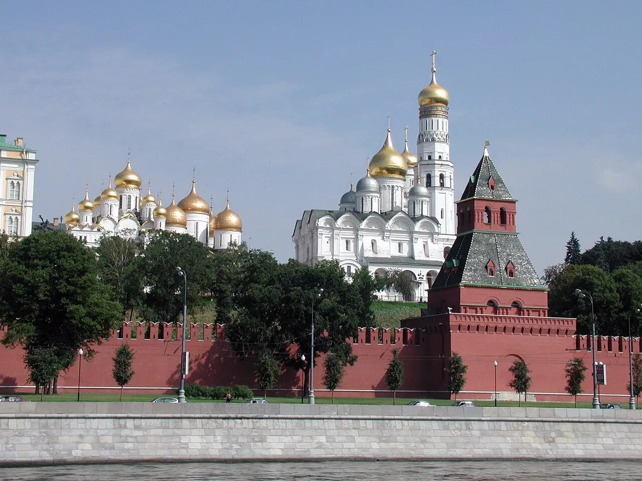 Памятники Московского Кремля. Достромичательности Москвы. Достопримечательности Московского Кремля. Сооружения Московского Кремля. The kremlin was built in