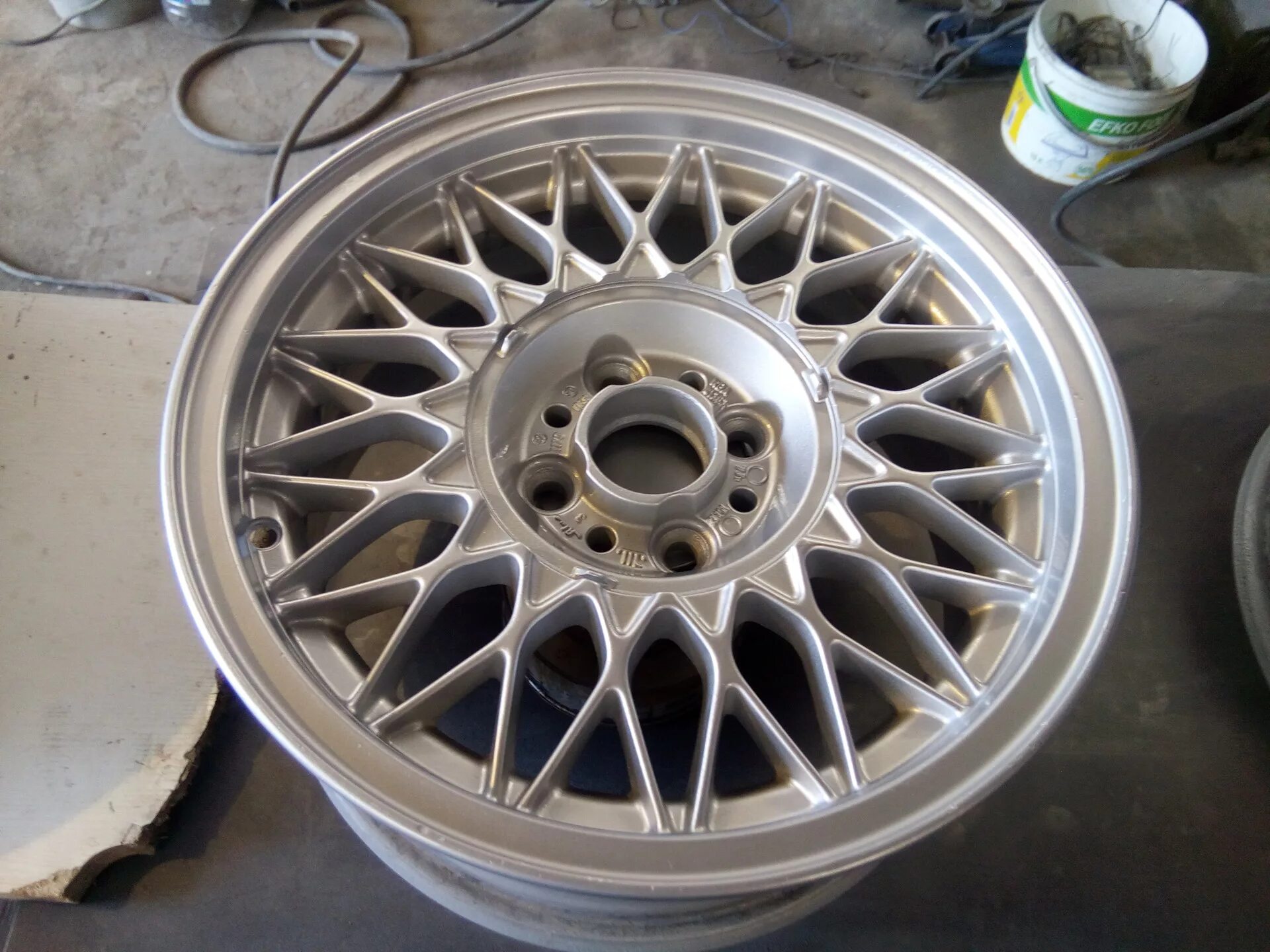 Е 15 5. Диски r15 BMW e30. BMW e30 диски 5 стиль. Диски BBS r15 BMW e30. BMW 5 стиль r15.