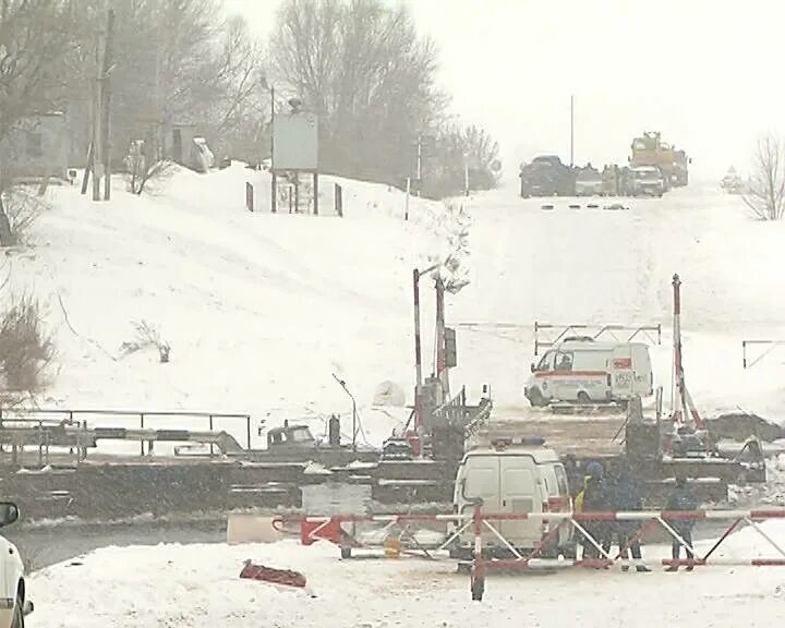 Мост шилово гремячье сейчас. Понтонный мост Шилово Воронеж. Понтонный мост в Шилово. Понтонный мост Воронеж Гремячье. Малышево Понтонный мост Воронежская область.