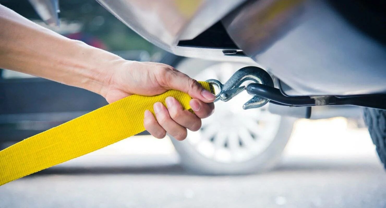 Буксир на коробке автомат. Буксир на коробке автомат. Инструкция машины. Буксировка автомобиля на акпп приспособления. Буксировка автомобиля с коробкой автомат.