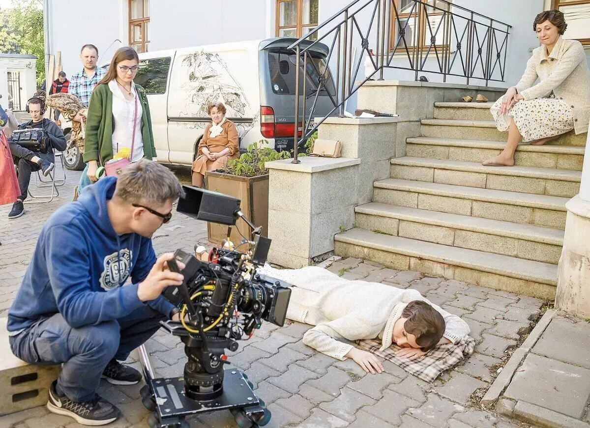 В каком городе проходили съемки. Призраки арбата сериал. где проходили съемки фильма. призрак фильм съемки.