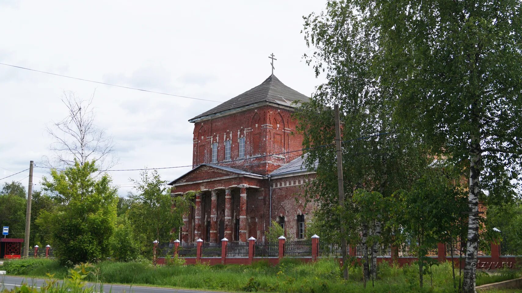 Тараканово Клин. Церковь в Тараканово. Тараканово Солнечногорский район. Храм Михаила Архангела в Тараканово. Клин московская область погода на 14 дней