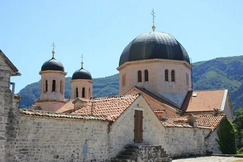 Церкви в черногории