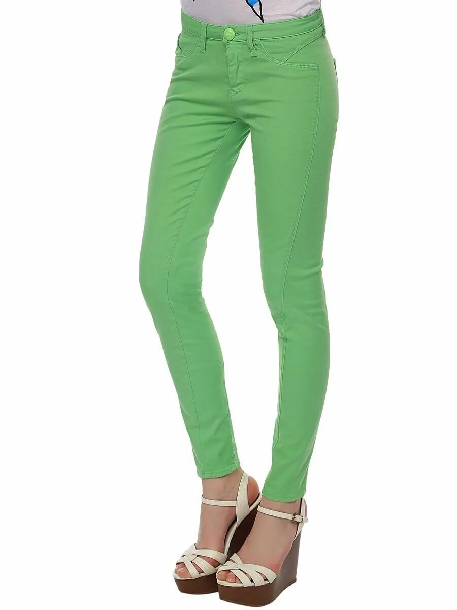 Джинса зеленая купить. Зеленые джинсы Moschino. Салатовые джинсы. Зелёные джинсы женские. Салатовые джинсы женские.
