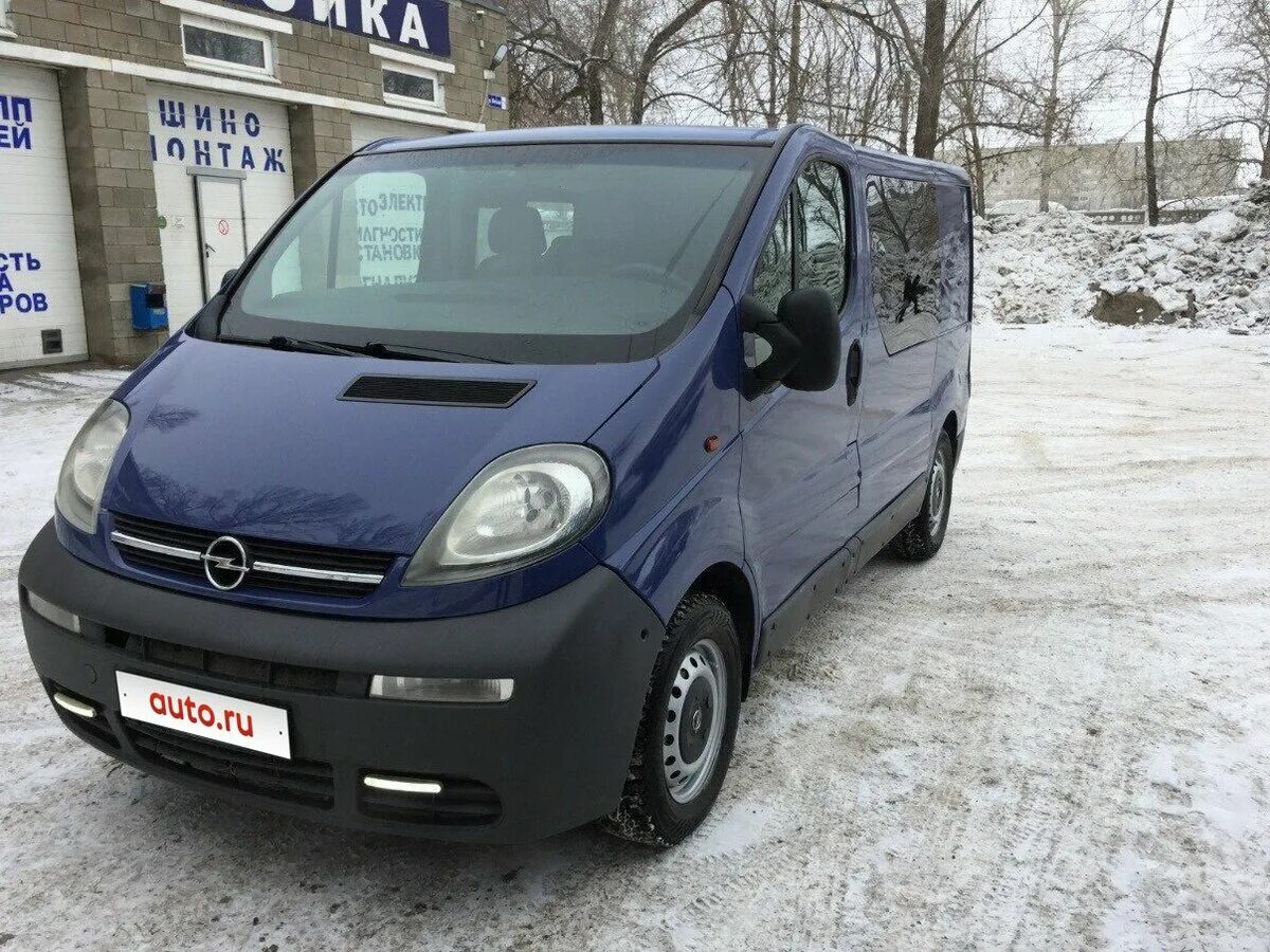 Opel vivaro купить. Опель Виваро. Opel Vivaro минивэн. Опель Виваро синий. Опель Виваро 2001 год.