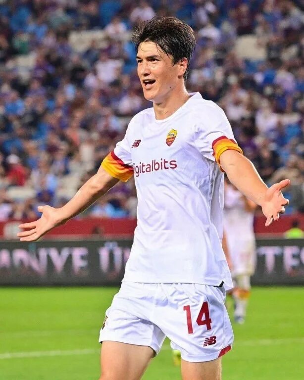 Статистика элдор шомуродов дженоа. Элдор шомуродов jenoa. Элдор шомуродов где играет сейчас. Эльдор шомуродов рома. Элдор шомуродов.