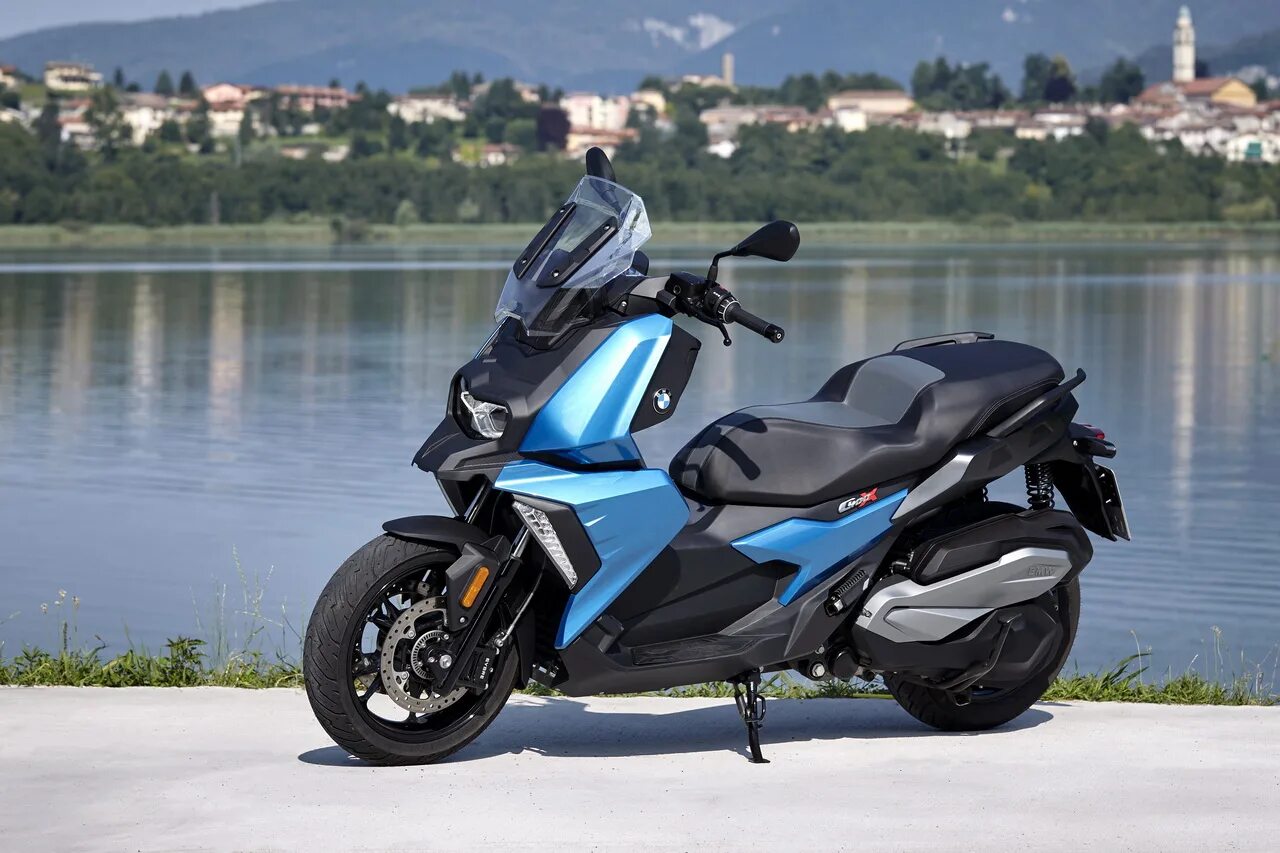 Bmw motorrad c 400 x. Мотороллер бмв с 400. Максискутер бмв 400. Скутер bmw c 400 gt. Bmw motorrad c 400 x.