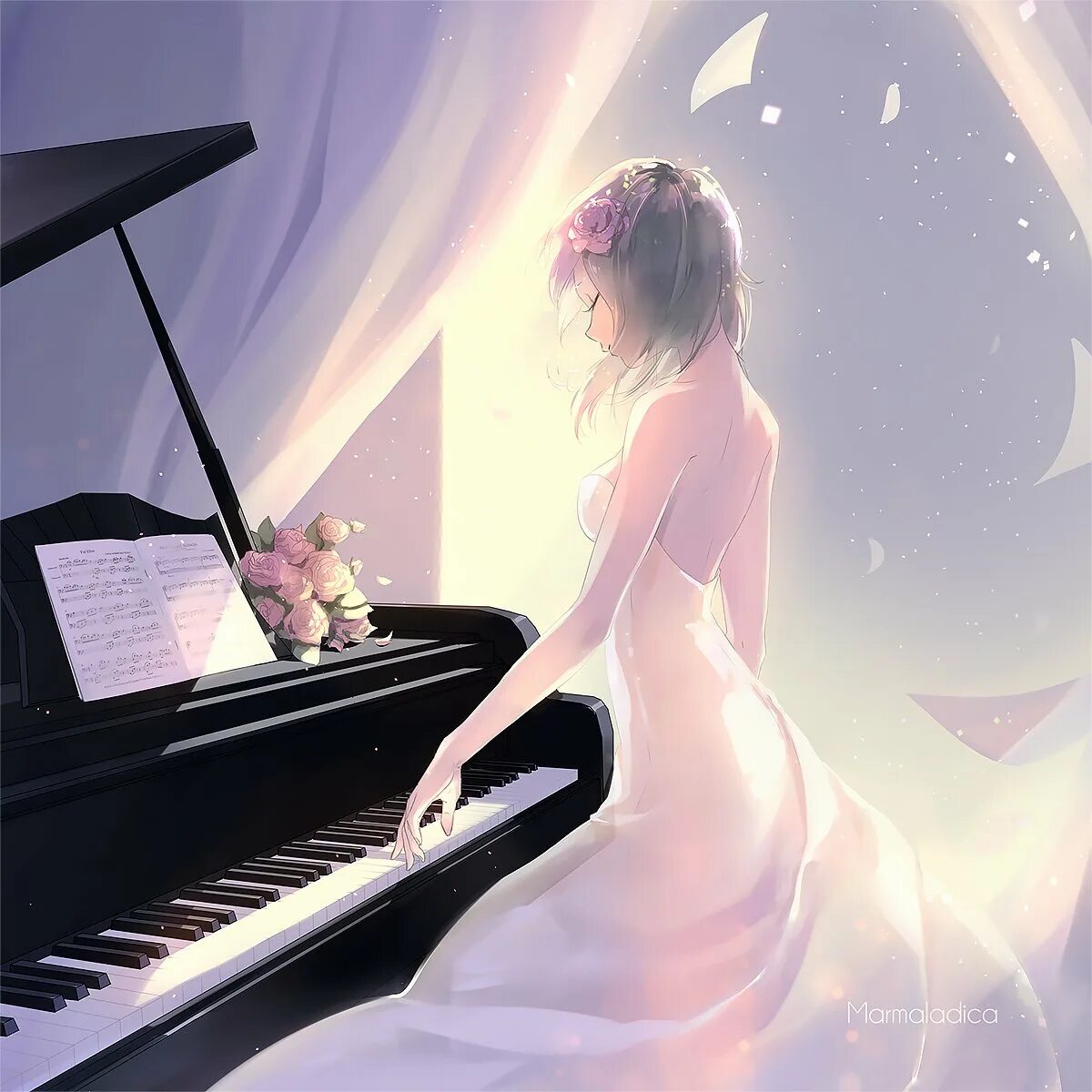 Поздравить девочек песня. Девушка на рояле. Девочка за роялем. Девушка за пианино.