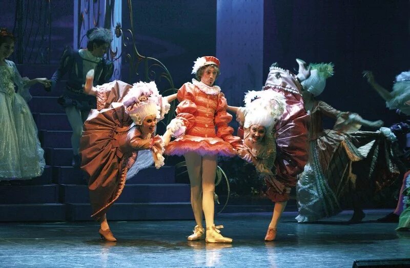 золушка в оперетте 8 апреля актеры. московский государственный академический театр оперетты. московский театр оперетты золушка. театр оперетты золушка отзывы. театр оперетты золушка отзывы.