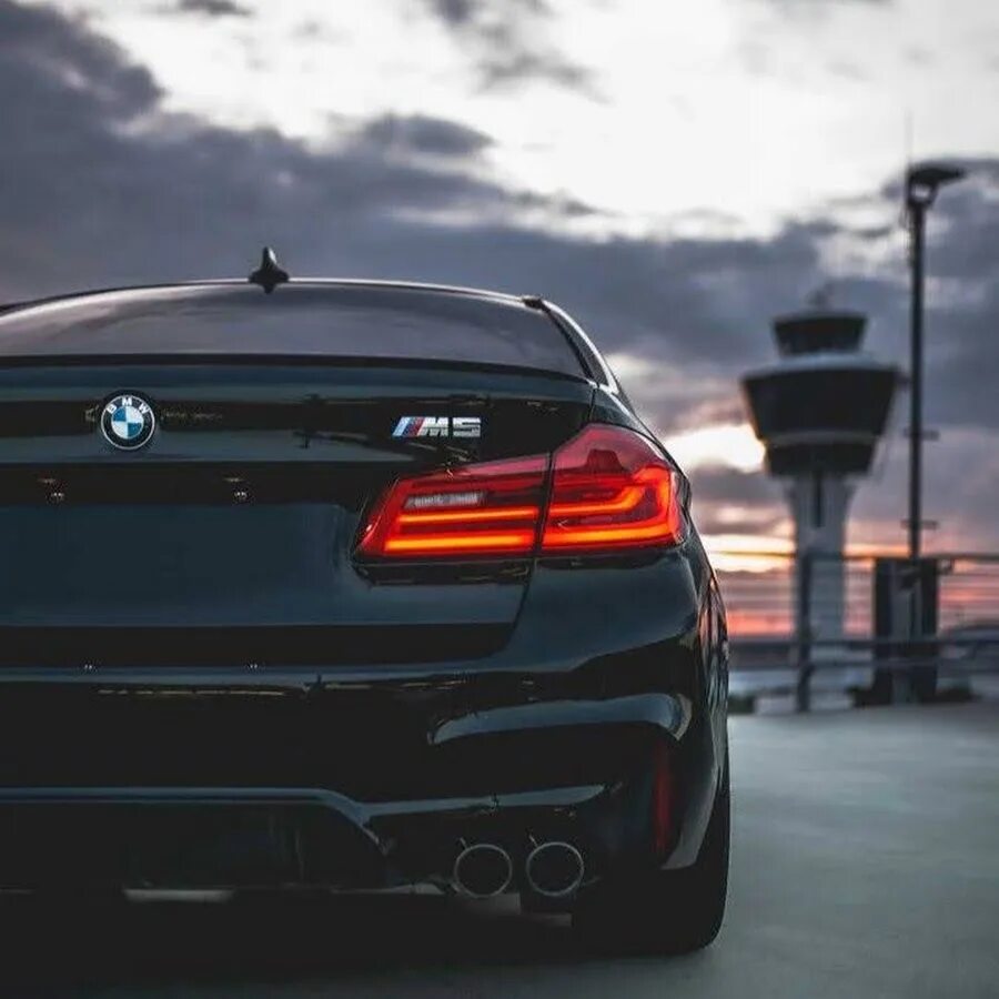 Ава бмв м5 ф90. Bmw m5 f90 black. бмв м5 ф90.