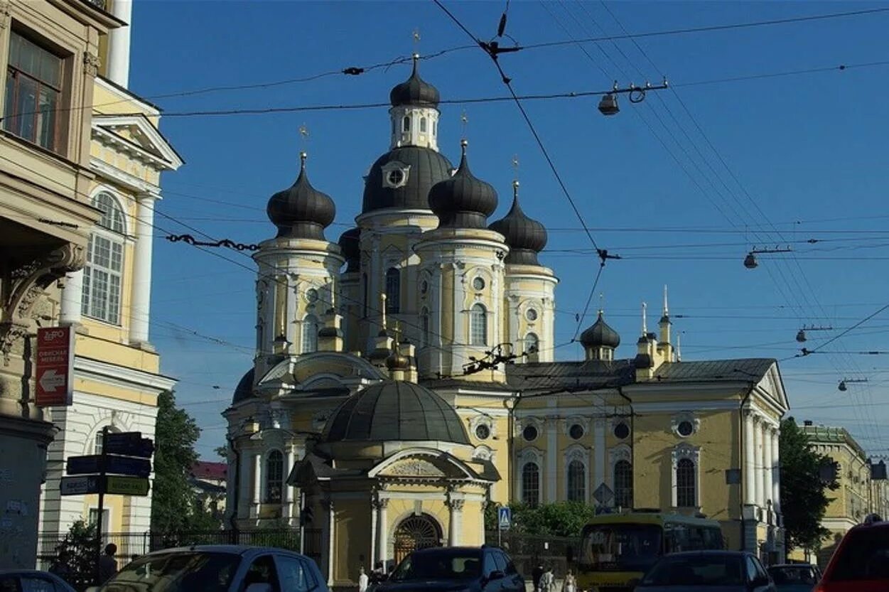 Петербург достоевского экскурсия в петербурге. Владимирский собор на достоевской. церковь метро владимирская санкт-петербург. архитектура владимирского собора в санкт-петербурге. часовня владимирского собора спб.