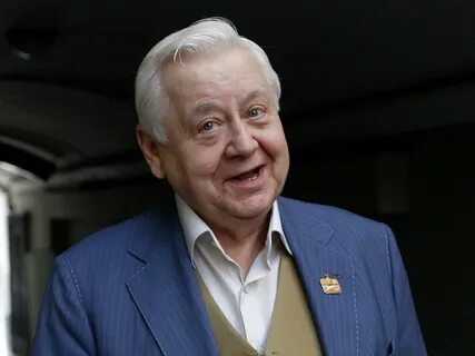 Сколько лет было табакову когда
