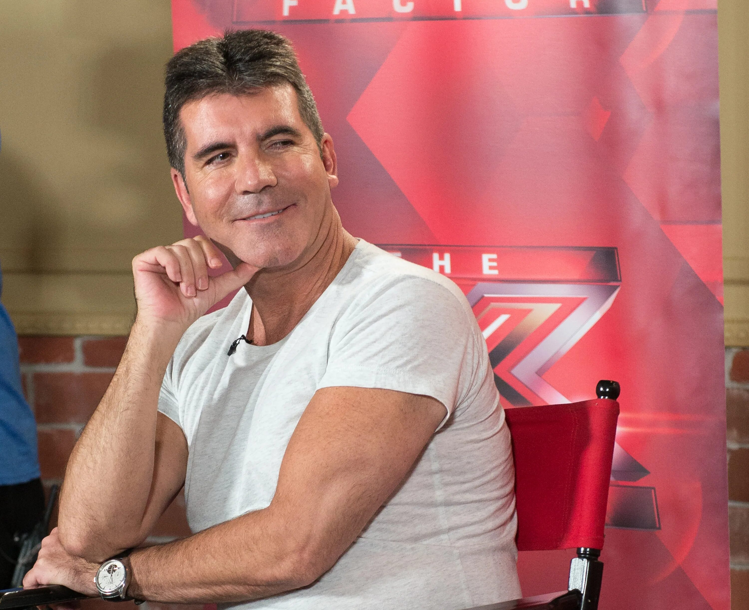 Simon cowell. Саймон Коуэлл. Саймон Коуэлл британский телеведущий. Саймон Коуэлл фото. Simon Cowell photosession.