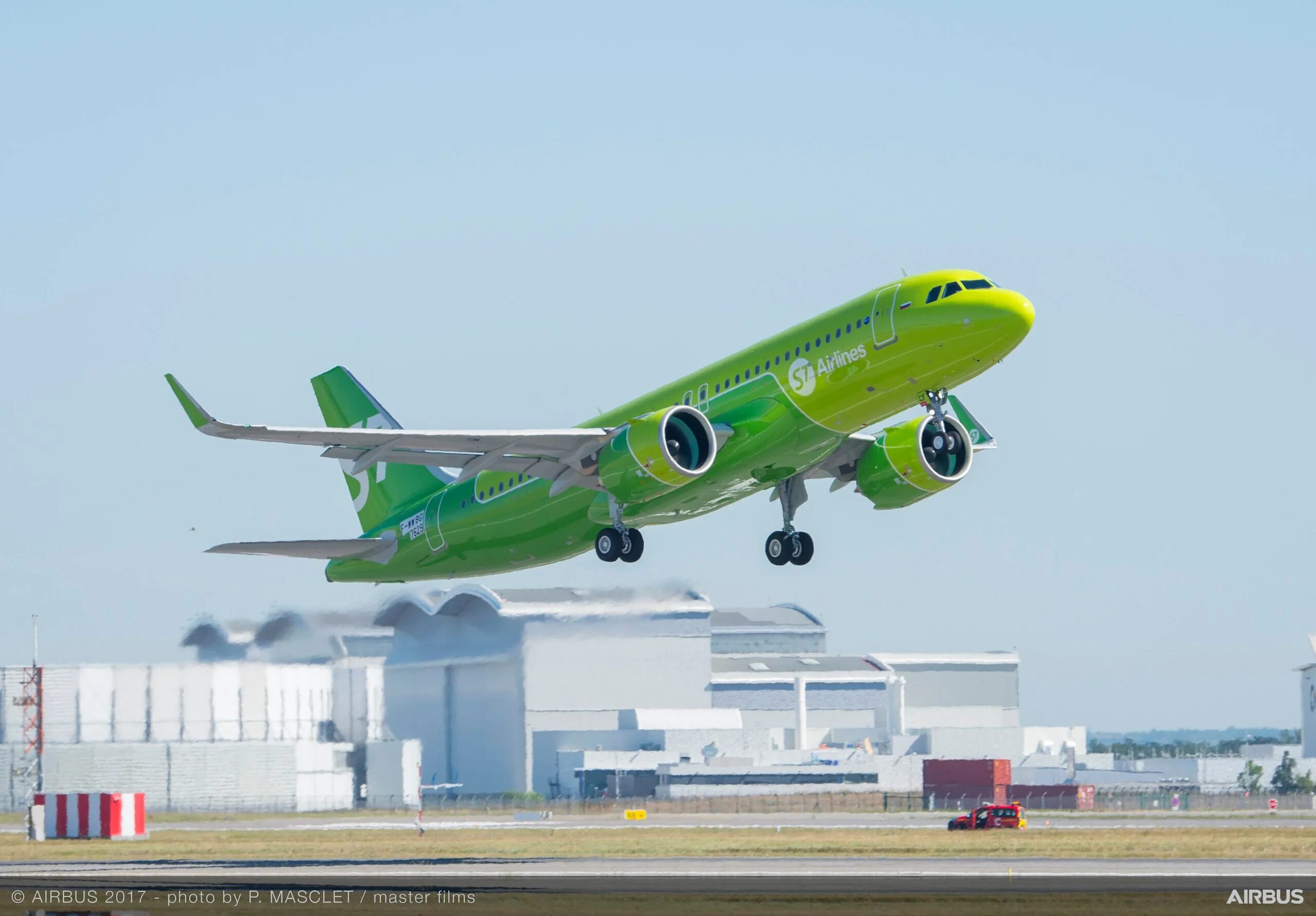 Самолёты авиакомпании s7 Airlines. A320 Neo s7. С7 Airbus a320 Neo. Аэробус а 320 Нео с7. Купить авиабилеты на самолет эссевен