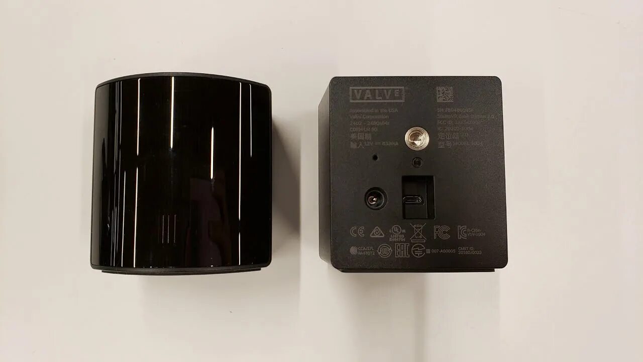 Valve index vr base station. Базовая станция valve index. 0 valve index. Valve vr комплект. Станция valve.