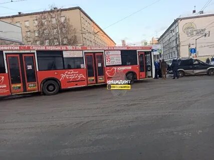Автобус красный проспект