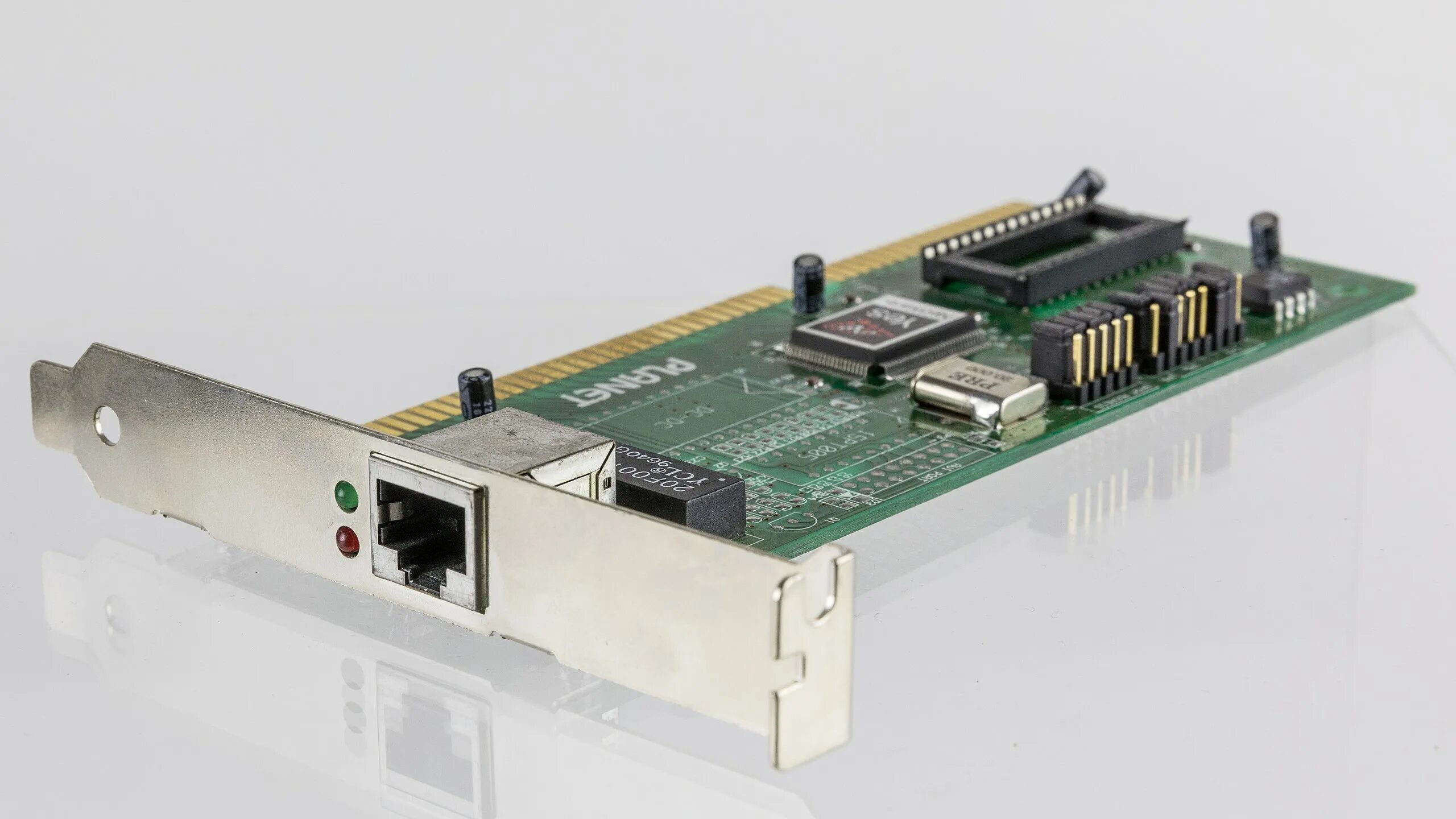 Planet ethernet. 57416 network card. сетевая плата. network interface card. ethernet nic.