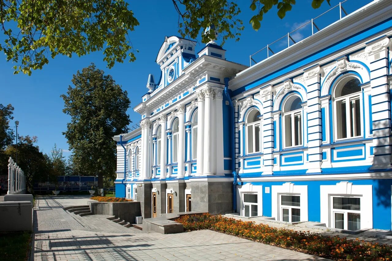 Театр тюз пермь. Пермский театр юного зрителя (тюз). пермский театр юного зрителя, пермь. пермский тюз здание. особняк любимовой пермь.