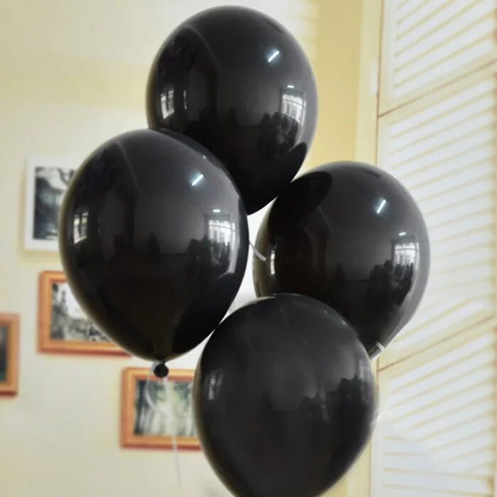 Черный воздушный шарик. Черные шары. Шарик латексный черный. Шар черный латекс. Большой черный латексный шар.