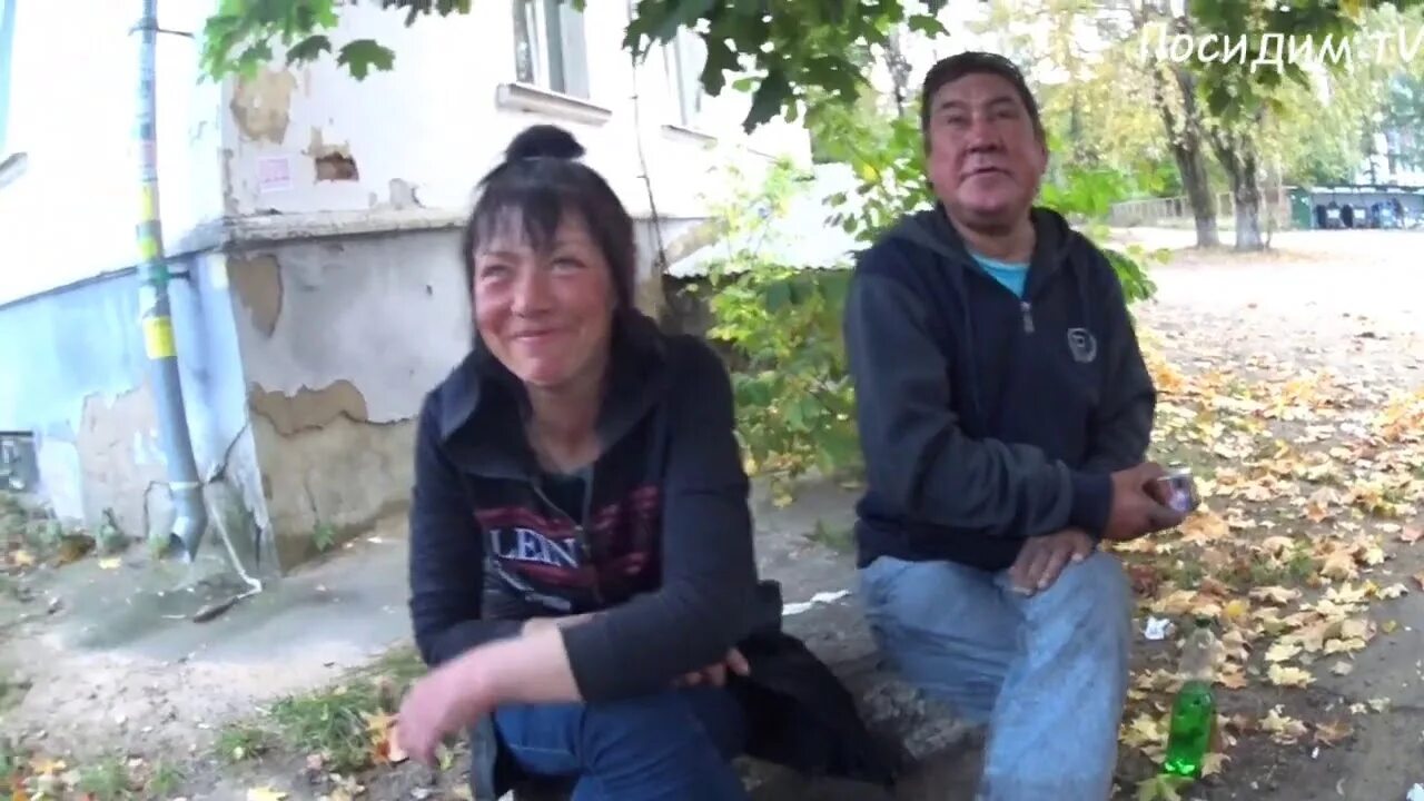 Бабы видео бомжи. Бабы видео бомжи. Бабы видео бомжи. Бабы видео бомжи. Женщина бомж бездомный.