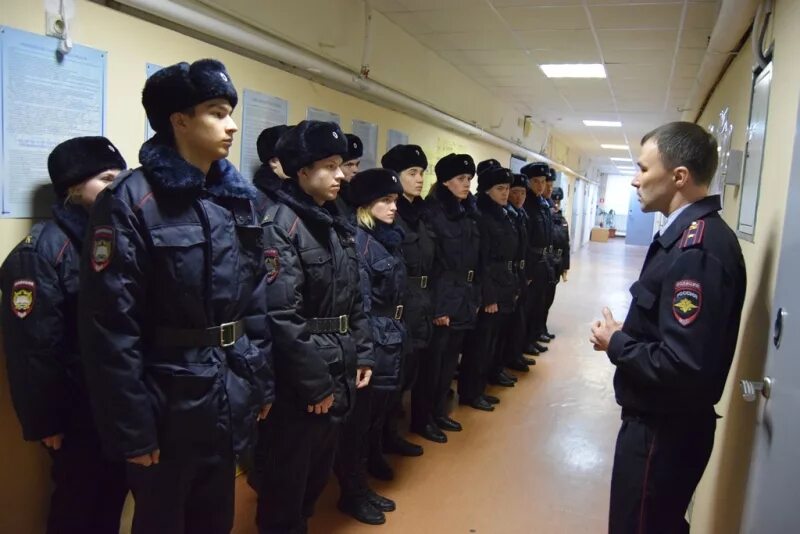Ивс это в полиции. Фрунзе 74 екатеринбург отдел полиции ивс. сизо фрунзе 74. полицейский ивс. ивс что это в полиции.