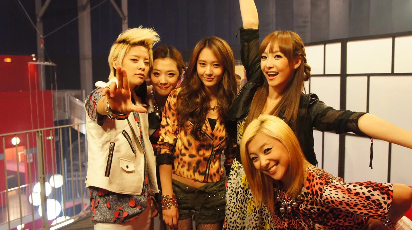 Kx+a/x+b. доказать f(х)=kx+b. F x kx 4. F(x). F(x).