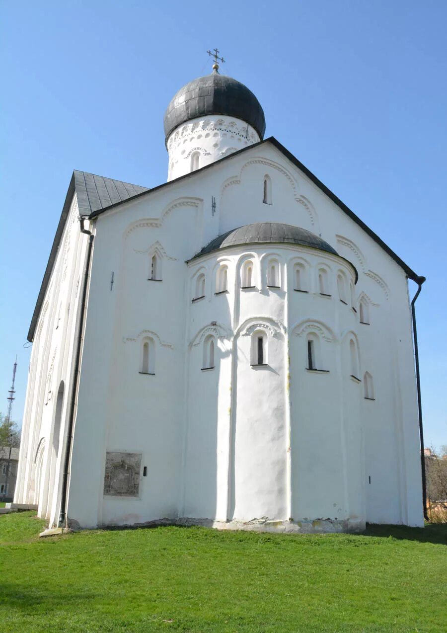 Архитектура 13 14 в. Новгород храм 13-14 века. Церковь в Новгороде 14 век. Новгород церкви 12 века. Храмы Новгорода 12 15 веков.