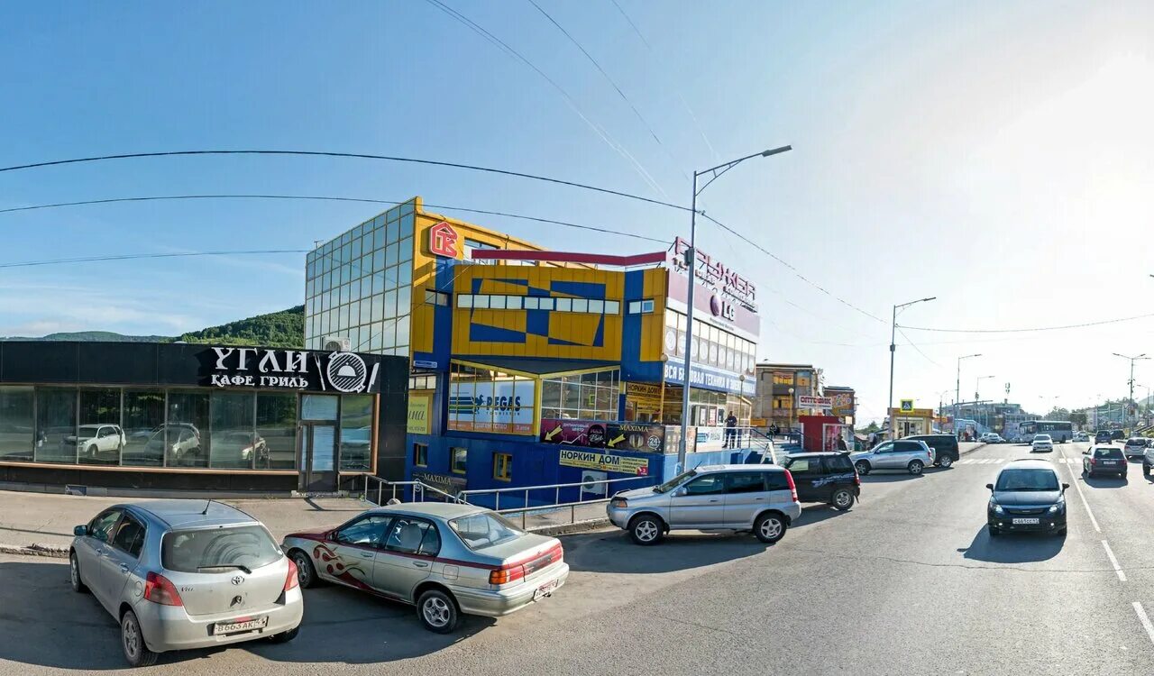 Петропавловск камчатский г ул ленинградская. Петропавловск камчатский г ул ленинградская. Дом быта на кп петропавловск-камчатский. Океанская 98 петропавловск-камчатский. Петропавловск камчатский г ул ленинградская.