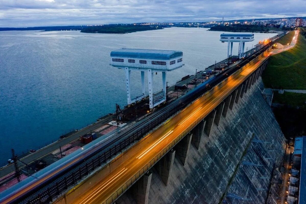 Гэс 15. Камгэс сброс воды. Гэс 15. Серебрянская гэс мурманская. Гэс 15.