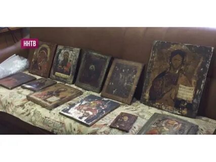 К чему падает икона в доме