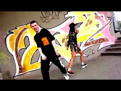 Женя микки танцы. Звери девочки мальчики танцуют. Мальчик мальчик танцуй танцуй ремикс. Маленький китайский мальчик танцует. Танцы нло ремикс.