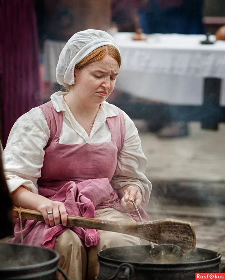 русскую кухарку
